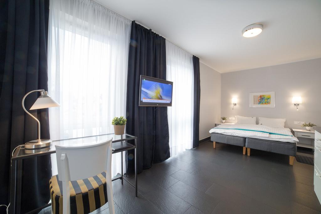 Hotel Amber Suite & Spa - Enklawa Dla Doroslych (Adults Only) Miedzywodzie Ngoại thất bức ảnh